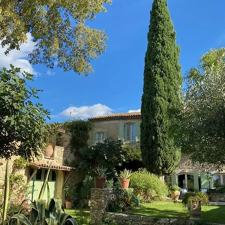 Holiday home L'enclos Du Micocoulier