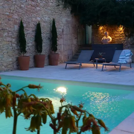L'enclos Du Micocoulier Сasa de vacaciones Boissières