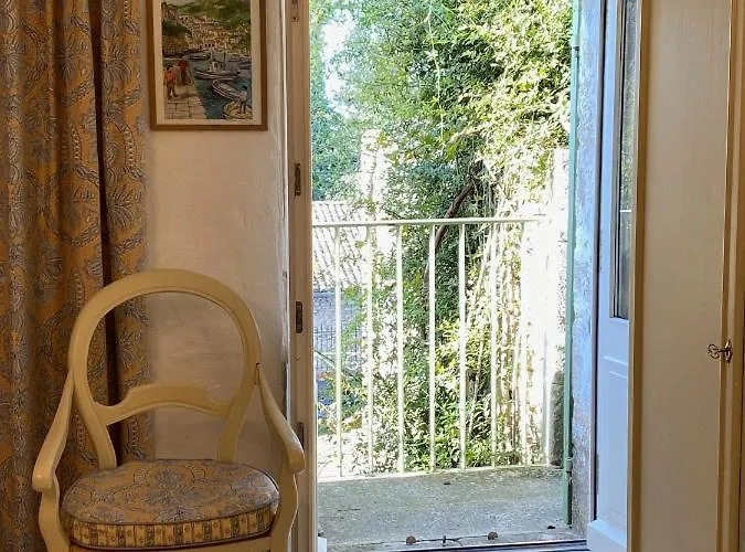 L'enclos Du Micocoulier *